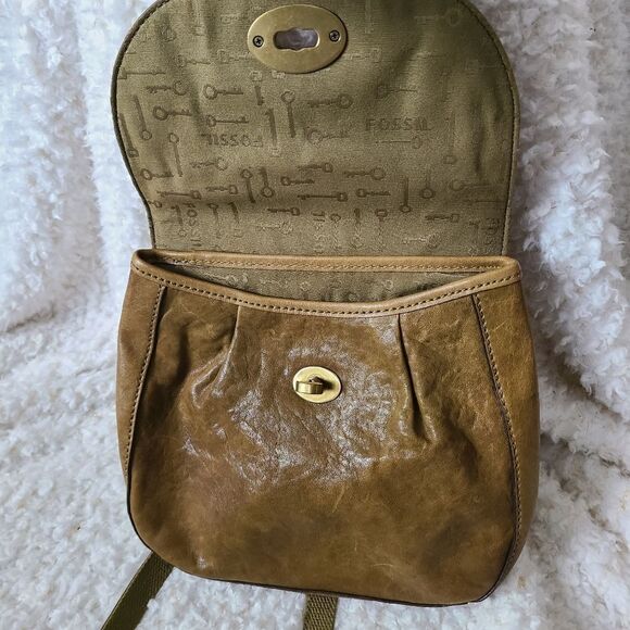 Fossil Carson Olive Green Leather Crossbody‎ - Picture 4 of 5